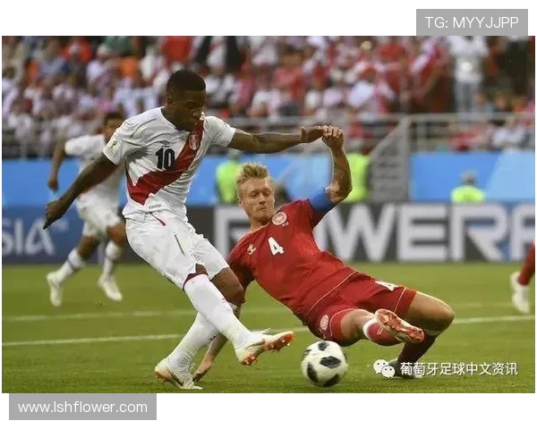 秘鲁与丹麦世界杯对决回顾精彩瞬间与战术分析